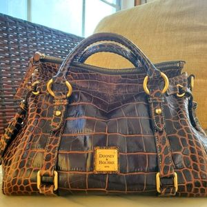 Dooney&bourke satchel croco embossed